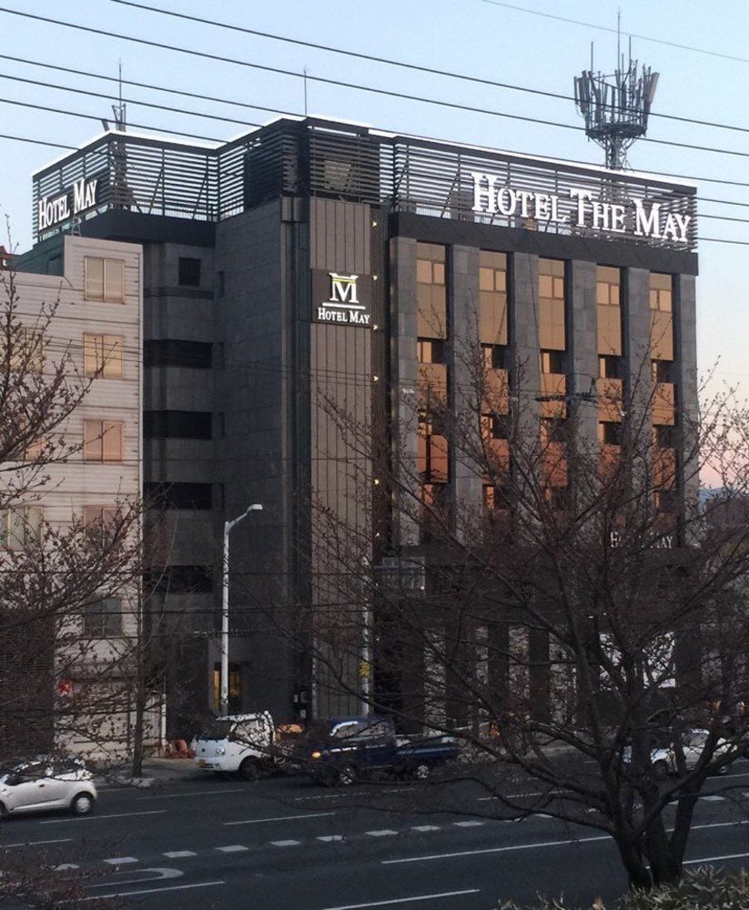 The May Hotel Busan Bagian luar foto